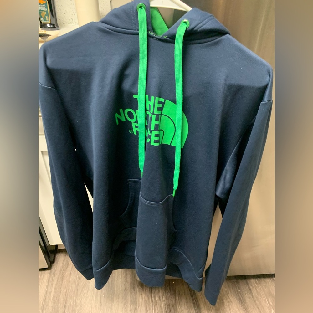 The North Face hoodie. Used.  Men’s size XL.